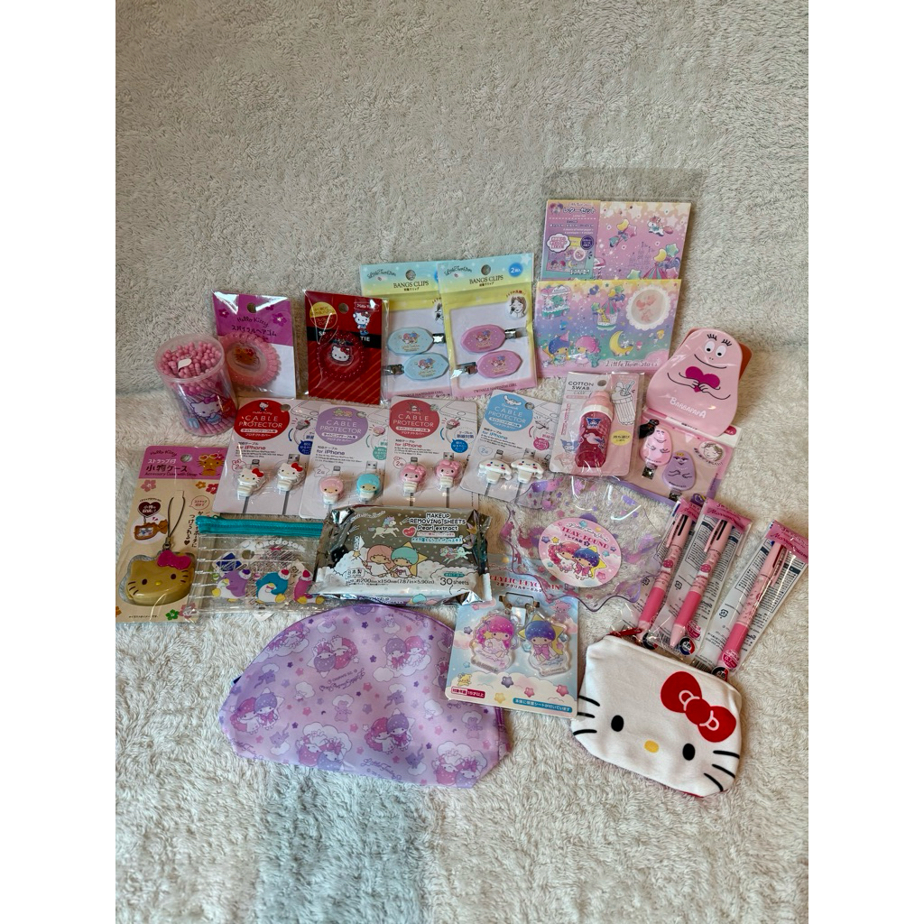 พร้อมส่งด่วน 🇹🇭 ที่ถนอมสายชาร์จเเบต รวมของใช้ Sanrio Kitty  Melody Cinnamon Kiki Lala ของแท้ นำเข้าจากญี่ปุ่น🇯🇵