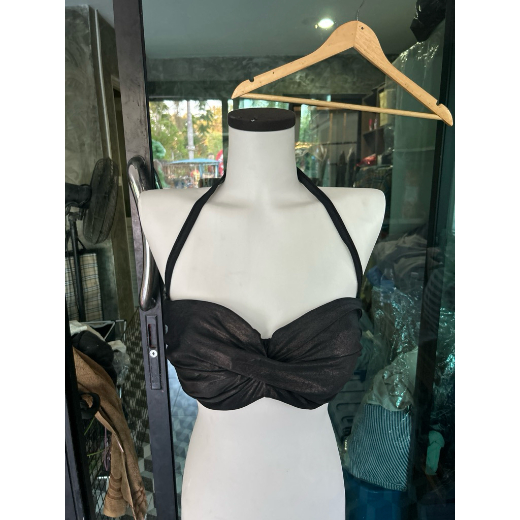 N5 บิกินี่ ไซส์ 36D สีดำเลื่อมๆ คล้องคอ ผูกหลัง