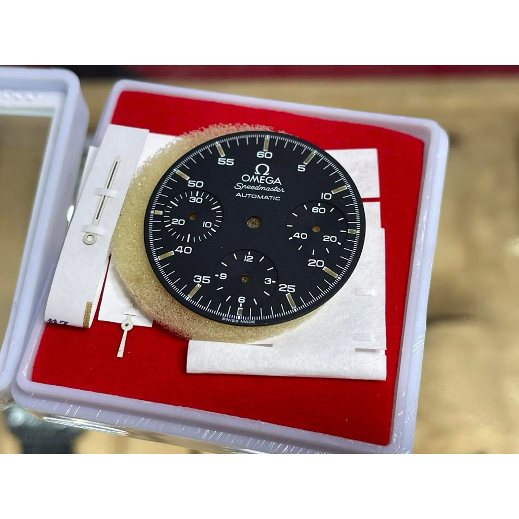 แผ่นหน้าปัด นาฬิกา Omega Speedmaster Reduced อะไหล่นาฬิกา อะไหล่แท้ มือสอง