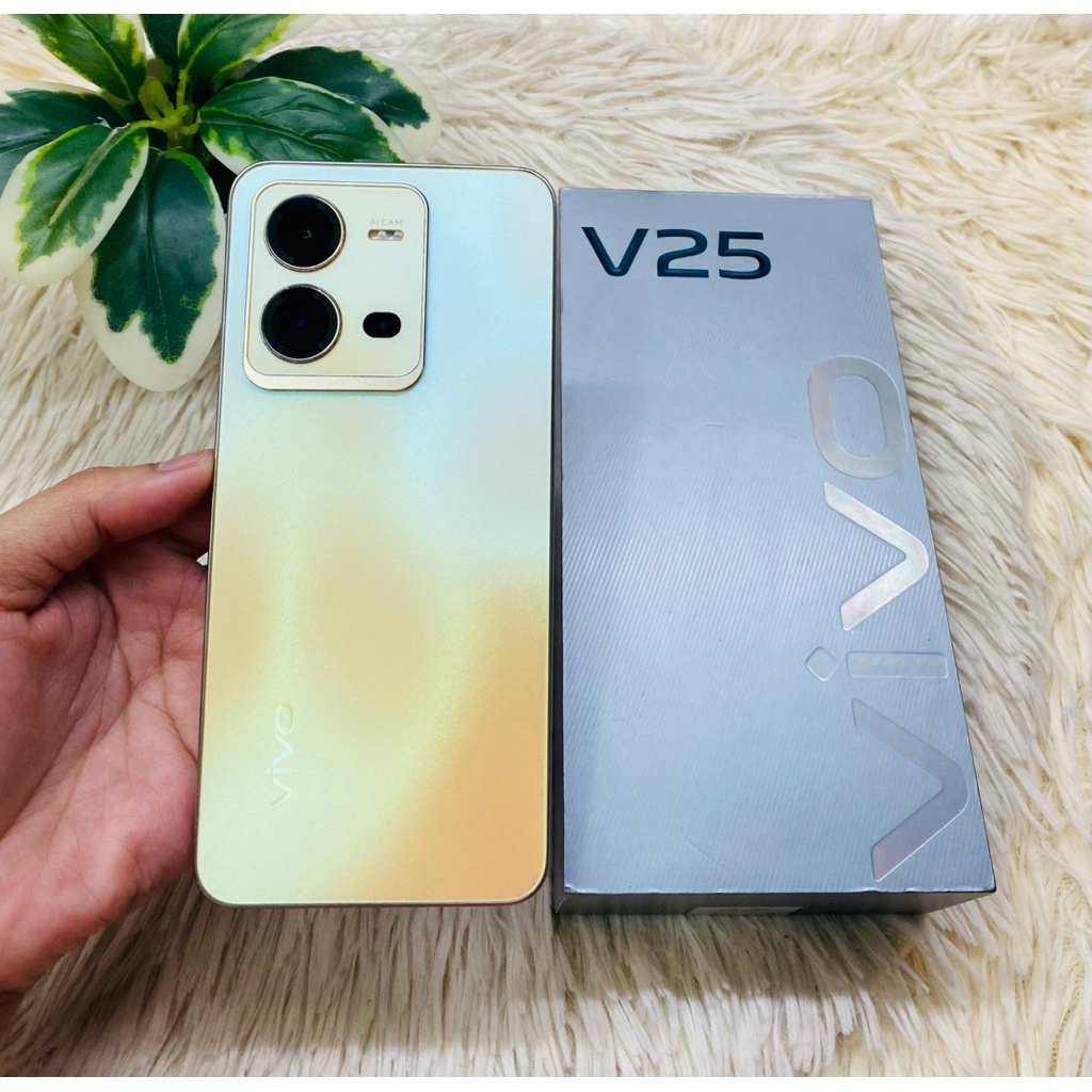 ViVo V25 5G  RAM8GB/ROM128GB เครื่องมือ2สภาพสวย ใช้ได้ปกติอฮิ
