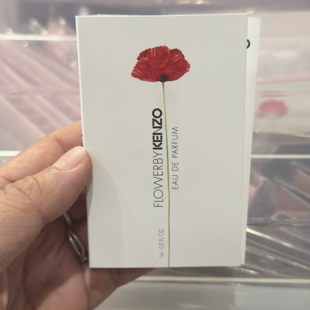 น้ำหอมแนวกลิ่น Powdery (แป้ง) ที่ให้ความรู้สึกสะอาด สดชื่น นุ่มนวล 1ml