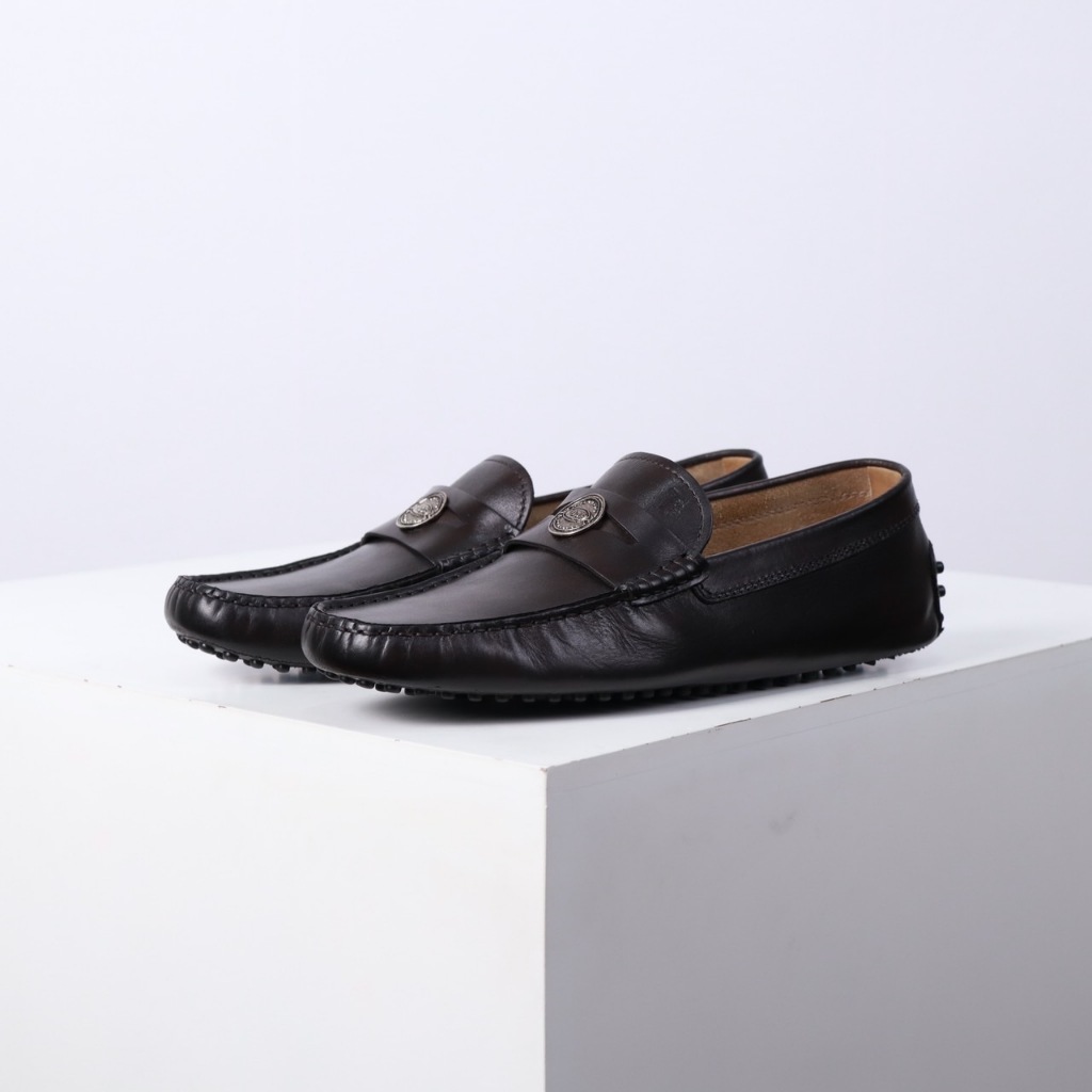 รองเท้า TOD'S หนังแท้ ของแท้ 100% สภาพใหม่ Premium [TOD'S  7 UK / 41 EU / 26.5 CM] | MOPOKO