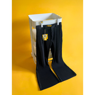 Daily Flow Pleat Flare Pants | กางเกงผ้าพลีททรง Flare ขายาวด…