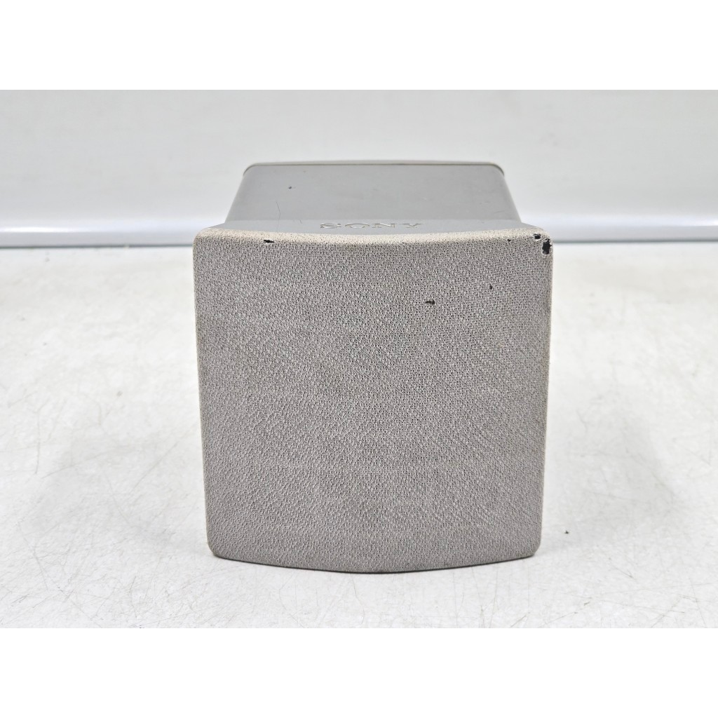 BI95 ลำโพงญี่ปุ่นมือสอง 1 ลูก (BI F-L) SONY SS-TS500 50W 6 โอห์ม Woofer 2.5 นิ้ว Size ตู้ 9x10x10CM 