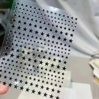 สติกเกอร์ติดเล็บ รูปดาวแสนสวย มี4สีให้เลือก แผ่นละ 9 บาท สินค้าพร้อมส่งในไทย