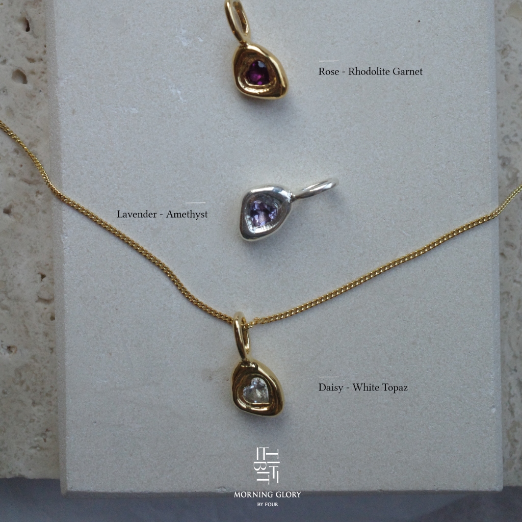 ittibitti - Petal love Necklace สร้อยคอพร้อมจี้ เงินแท้ พลอยแท้
