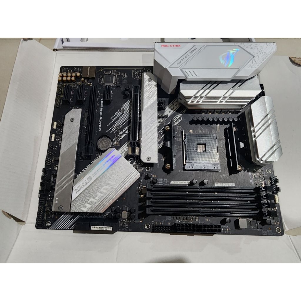 ASUS ROG STRIX B550-A GAMING มือสอง