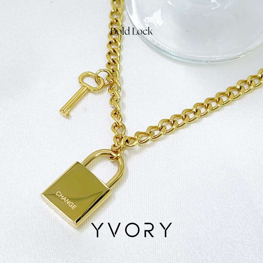 🔒 Bold Lock Necklace ✨G07