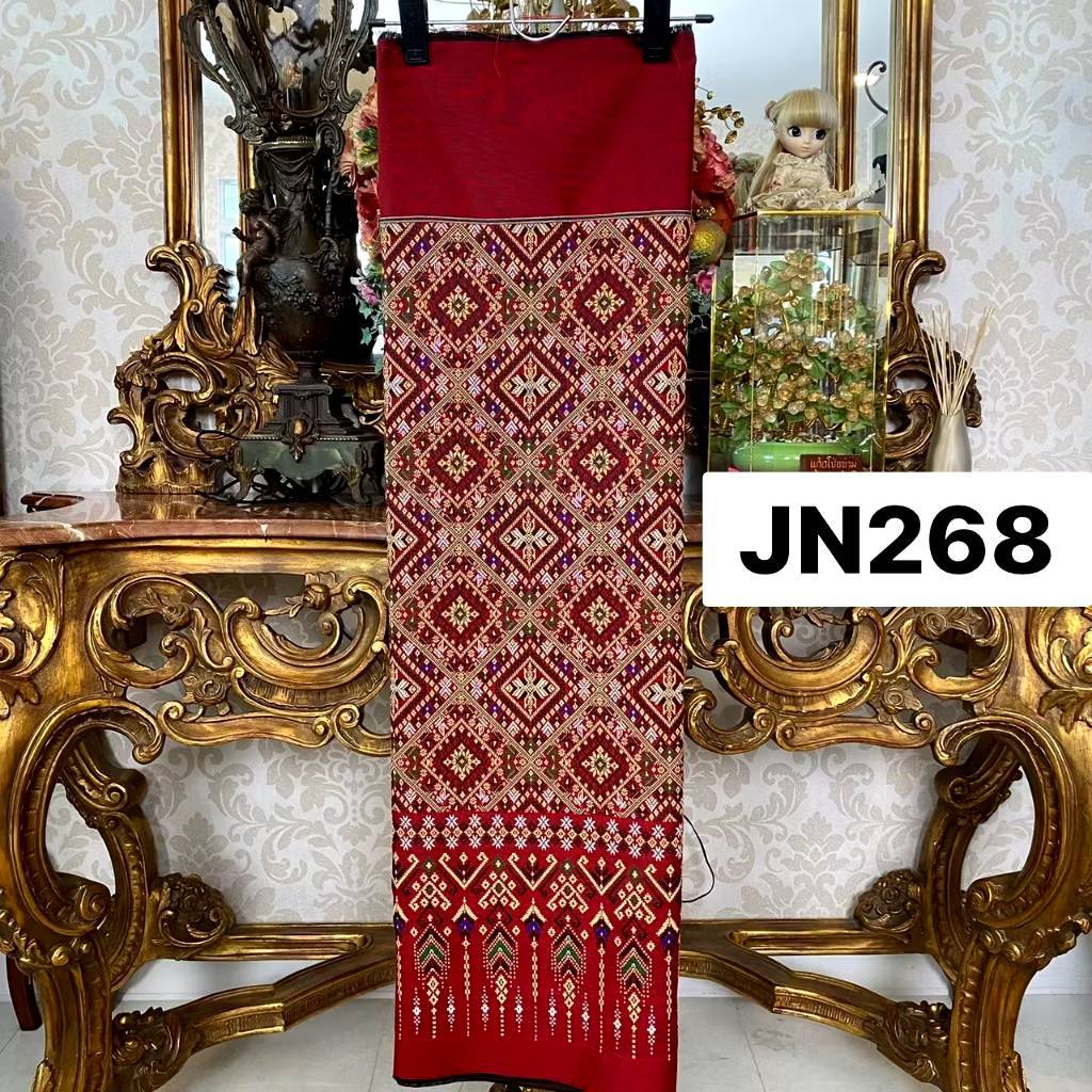 JN268 ผ้าฝ้าย ทอลาย เเพรวาไหมแกมฝ้าย สีเเดงก่ำ ขนาด 2 หลา