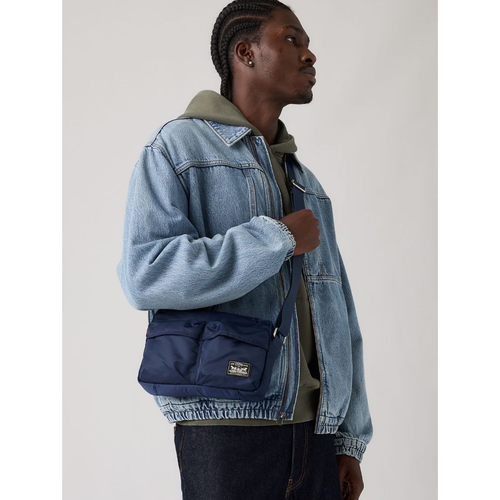 กระเป๋า Levi's® Men's Mission Bay Crossbody
