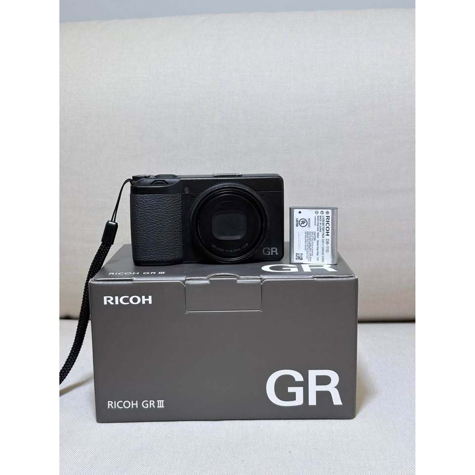 ricoh gr 3 กล้องมือสองพร้อมใช้งาน