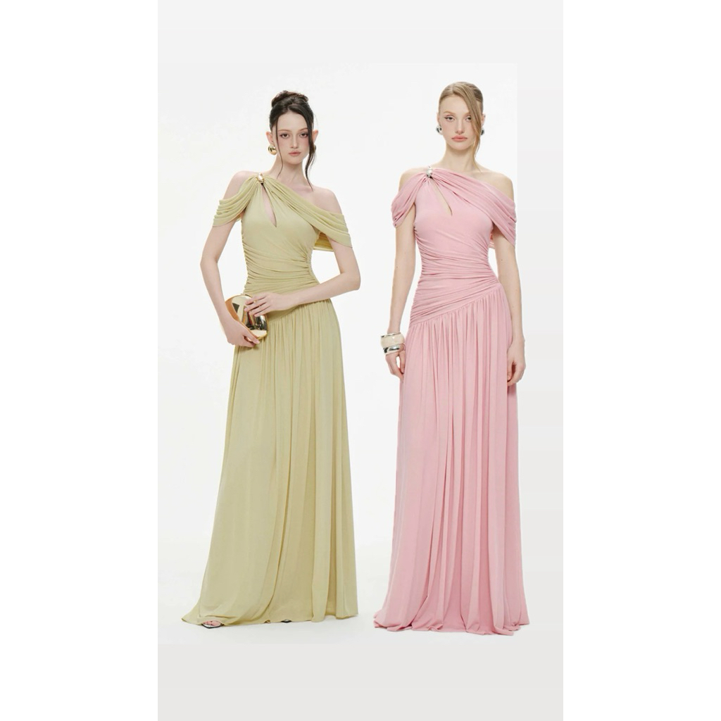 Mollynista Draped Off-Shoulder Stretch Mesh 👗