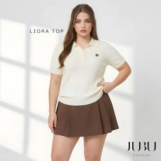 Liora Top เสื้อไหมพรมคอปกแขนสั้น สาวอวบ ลายฉลุ ผ้านุ่มใส่สบา…