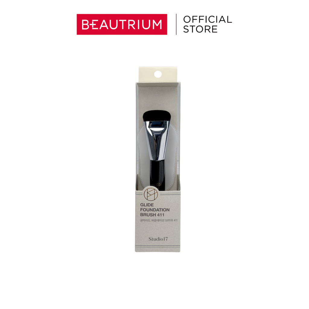 STUDIO17 Glide Foundation Brush 411 แปรงแต่งหน้า 1pc