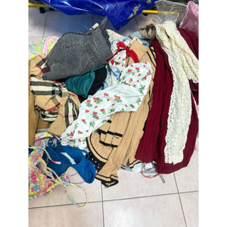 เสื้อผ้ามือสองของแม่ค้า ชุดเดรส ชุดเซต เสื้อคอบ