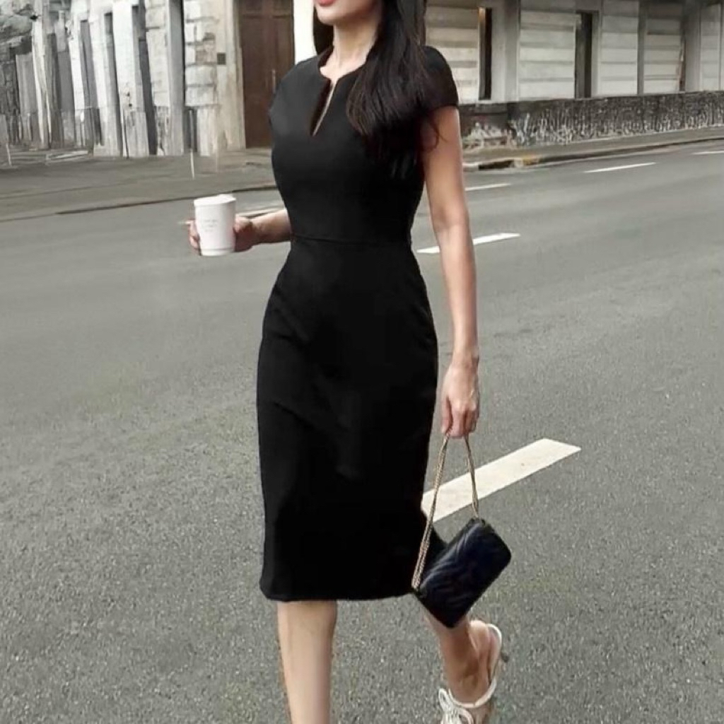 D26 dress เดรสสีดำผู้หญิง ดีไซน์เรียบหรู คอวี แขนสั้น ทรงกระบอก สำหรับใส่ทำงานหรือออกงาน – โปรปัง