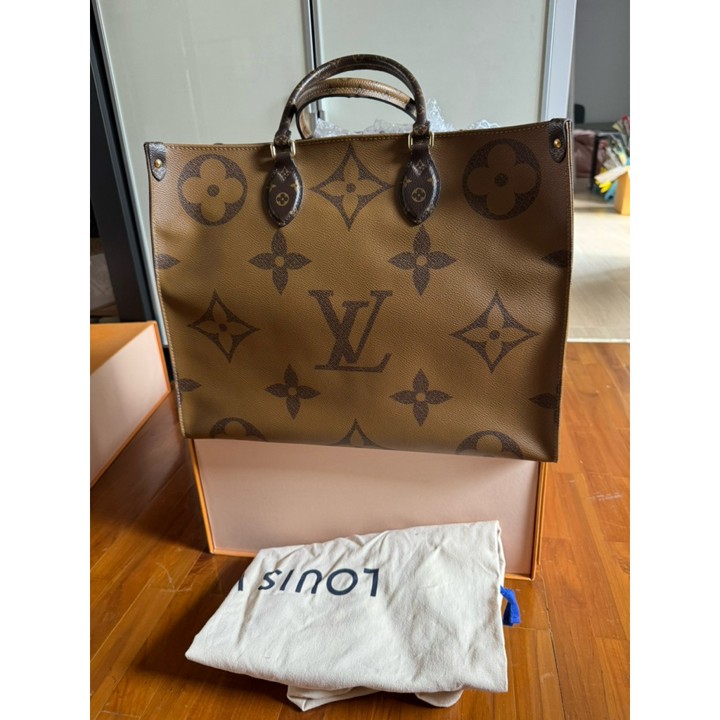 กระเป๋ารุ่น OnTheGo GM  Louis Vuitton ของแท้ มือสอง
