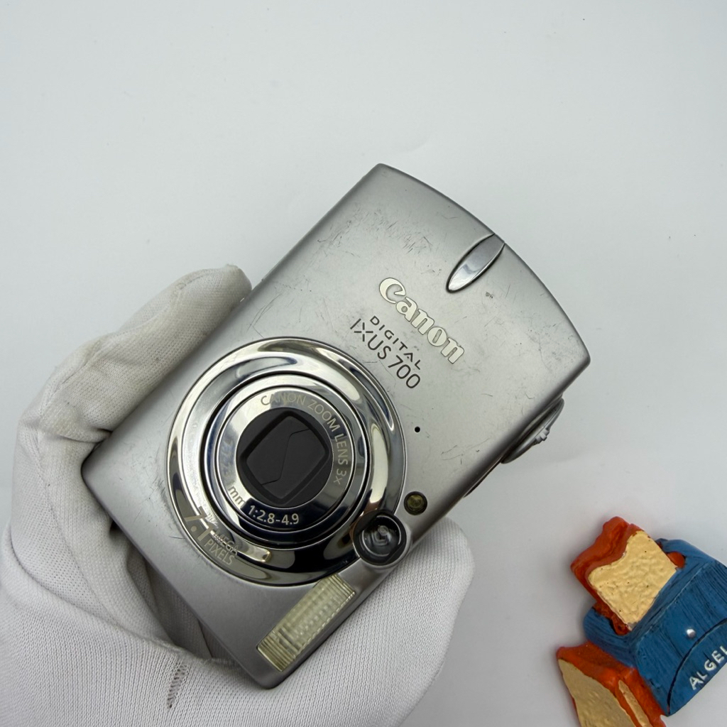 Canon IXUS 700 / powershot sd500 /ixus700 / sd 500