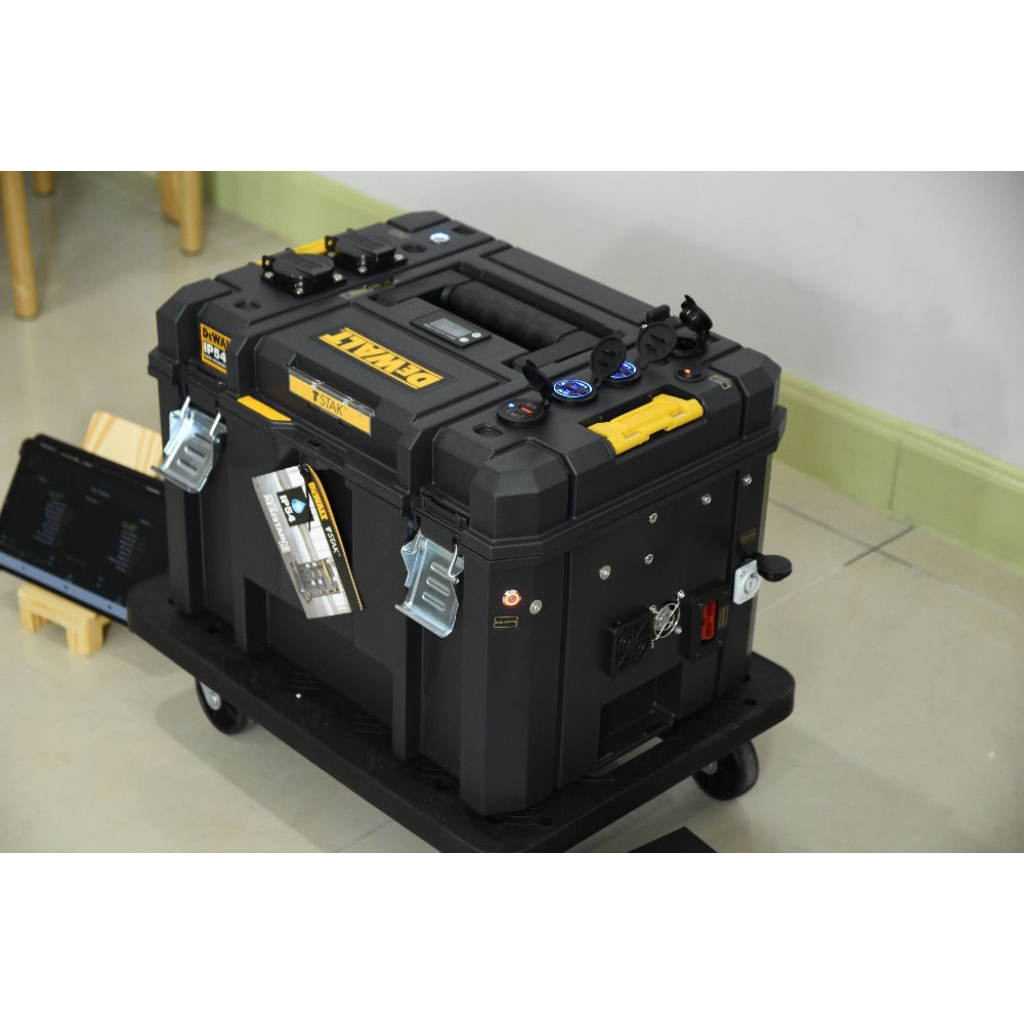 Power box 12.8V 314Ah/4000Wh AC5000W