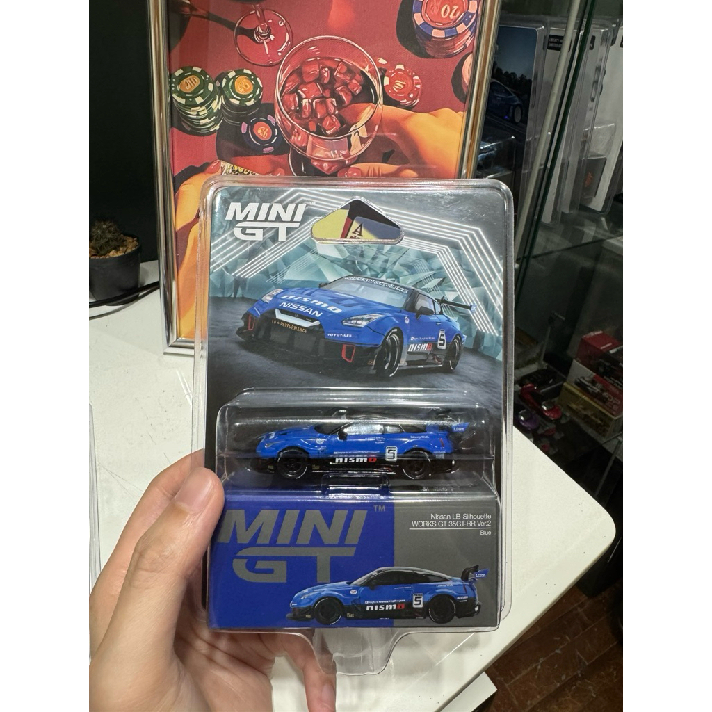 Mini GT - Nissan GTR R35