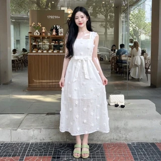 TT17921 เดรสยาว ซีทรูแต่งดอกปอมๆ