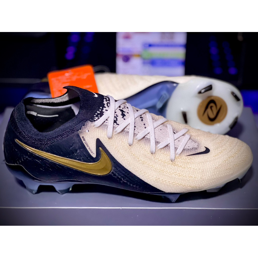 NIKE PHANTOM GX 2 EILTE FG 🤍🖤💛 รองเท้าของแท้100%