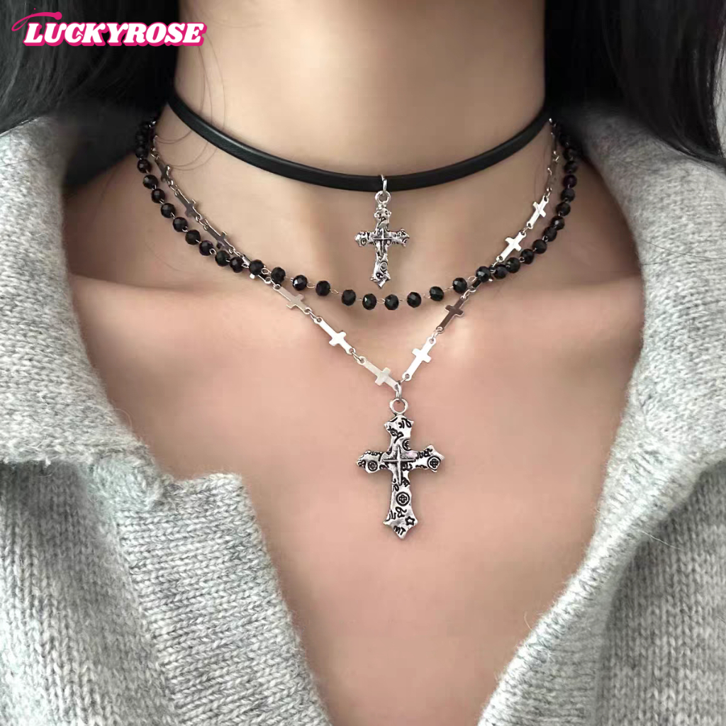 LUCKYROSE สร้อยคอหลายชั้น ลูกปัดและไม้กางเขน วินเทจสไตล์พังก์ดาร์ก สำหรับสาว Y2K
