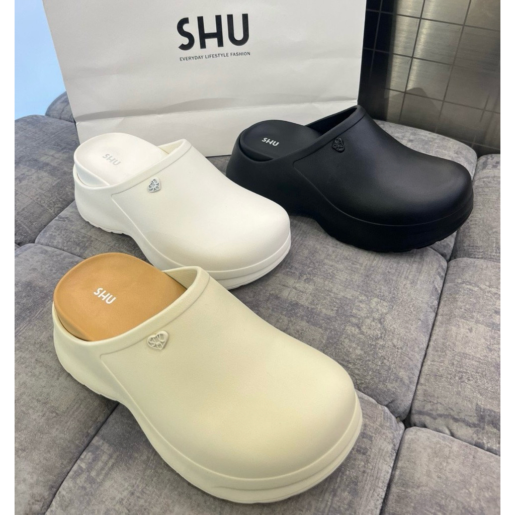 SHU GUMMIES CLOGS 2.5" รองเท้า