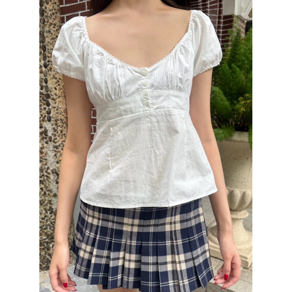 พร้อมส่ง 🎀 Brandy Melville | Blair Top