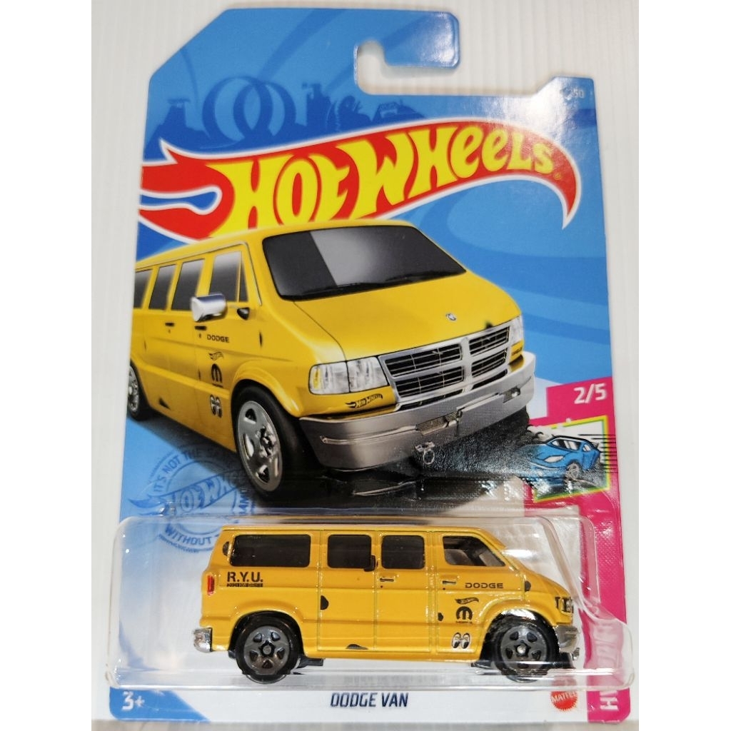 Hotwheels ฮอตวีล Dodge van mooneyes 1:64