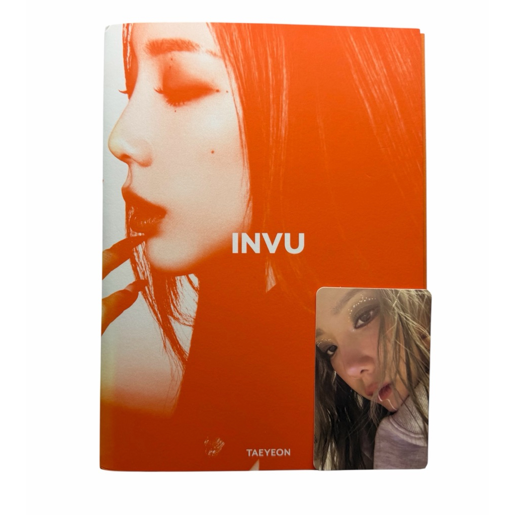 GIRLS GENERATION SNSD TAEYEON [ ALBUM INVU(ORANGE)]