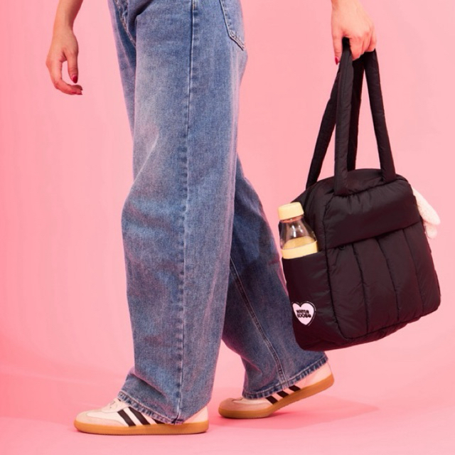 Mama Goose - On the Move สีดำ กระเป๋าคุณแม่ น้ำหนักเบา ผ้าไนล่อนกันน้ำ จุของได้เยอะ
