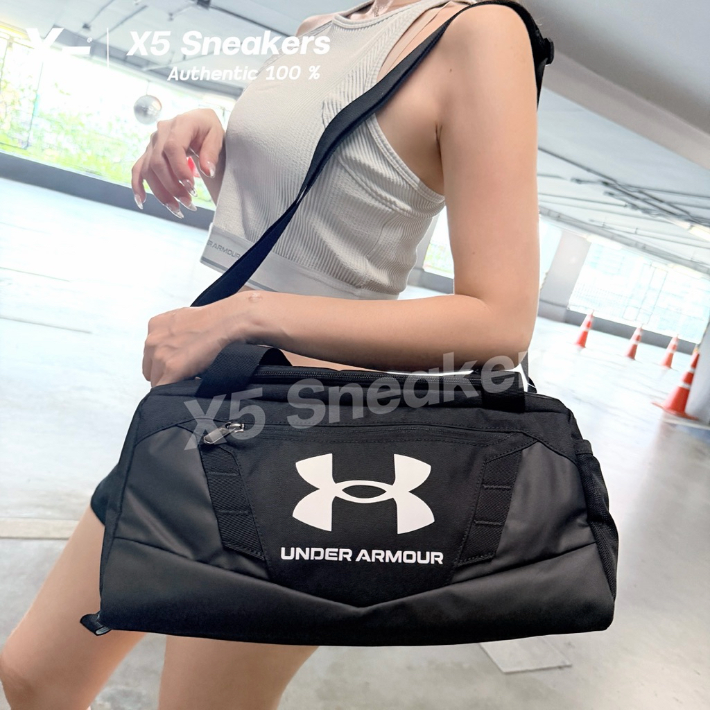 under armour 100% กระเป๋าเดินทางใบเล็ก ขนาดกระทัดรัด สีดำ