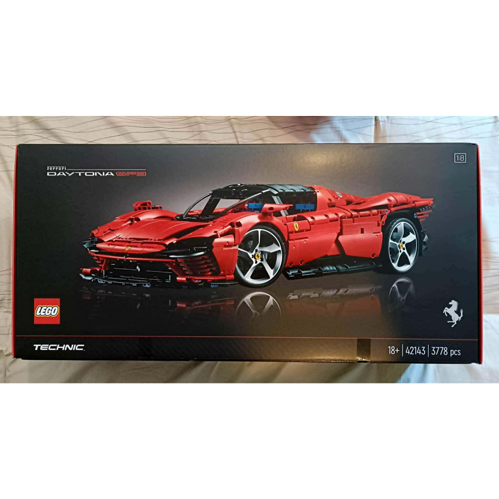 LEGO® Technic™ Ferrari Daytona SP3 42143