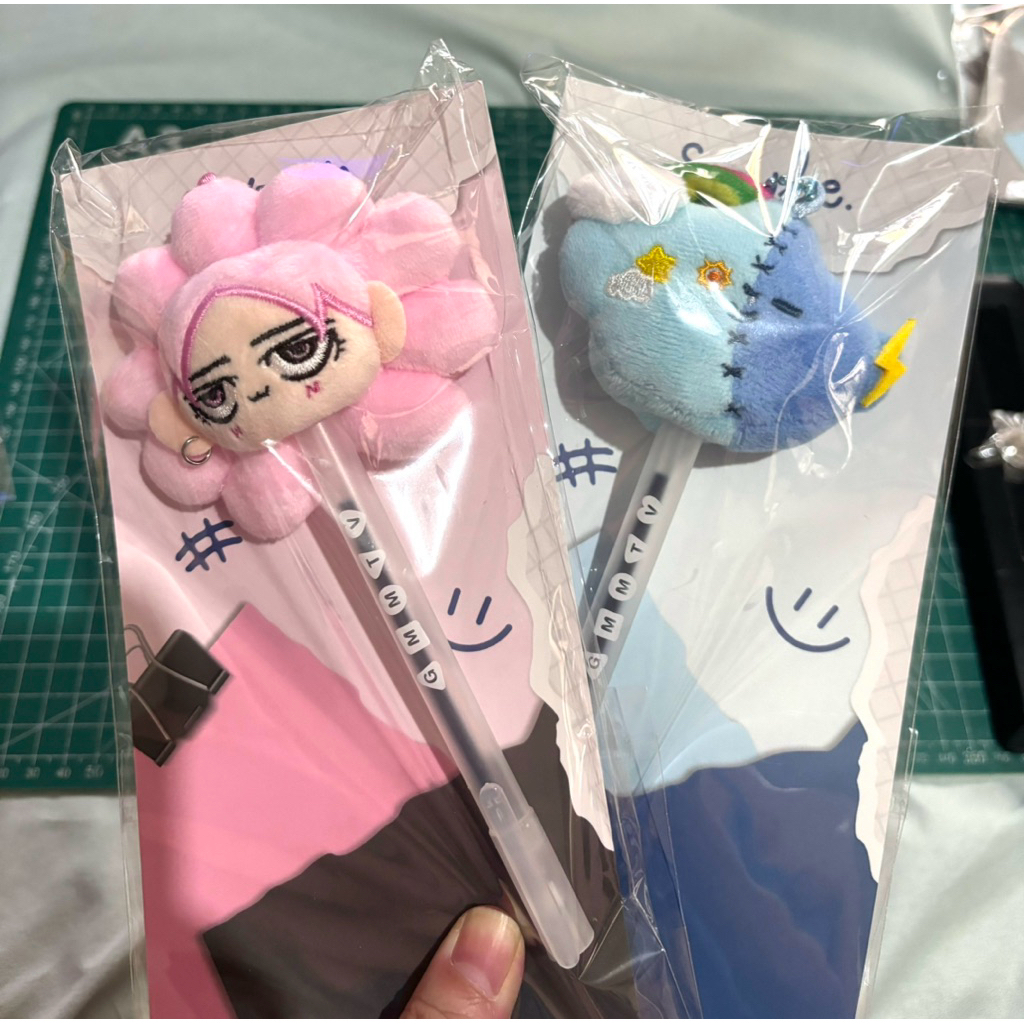 พร้อมส่ง/ของแท้ - ตุ๊กตาหัวปากกา สกายนานิ skynani neona smyle ถอดตุ๊กตาห้อยกระเป๋าได้