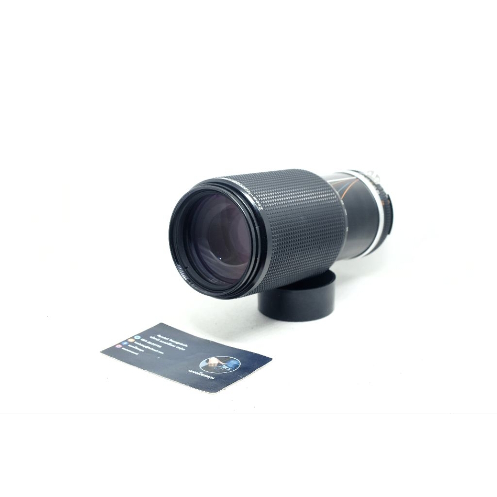 Nikon Zoom-Nikkor 80-200mm f/4 (AI-S Mount)