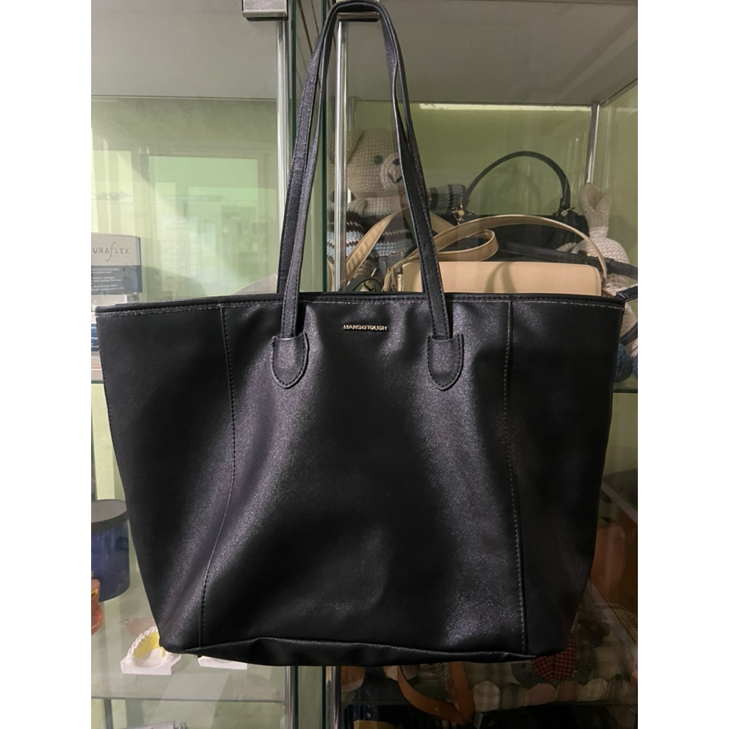 กระเป๋าสะพายข้างหนังMNGแท้มือสอง