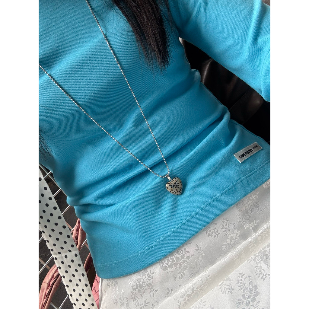 tiny heart stone long necklace🌀 สร้อยยาวจี้หัวใจหิน whaleyloveyou