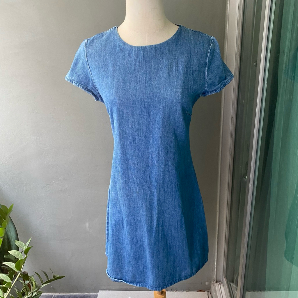 USED Zara denim dress size S