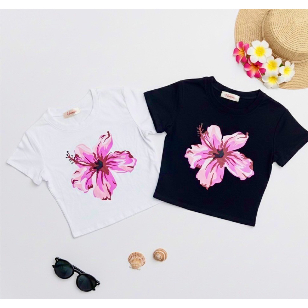 New inครอปสั้นแขนสั้นพิมพ์ลาย