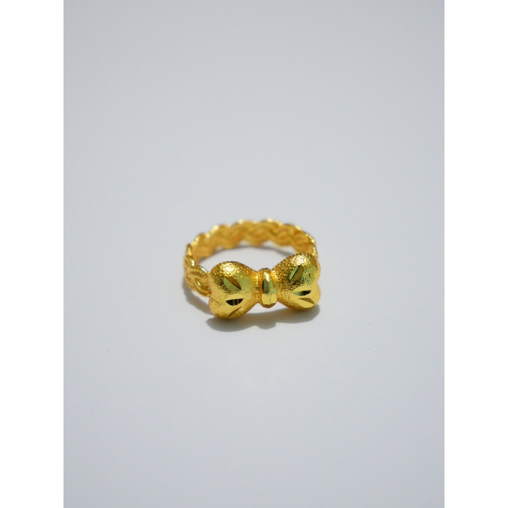 APPLE GOLD SHOP  รหัส RN-03  (แหวนลายเปีย+โบว์ ทองเคลือบแก้ว ) ทองหนัก 50สต.