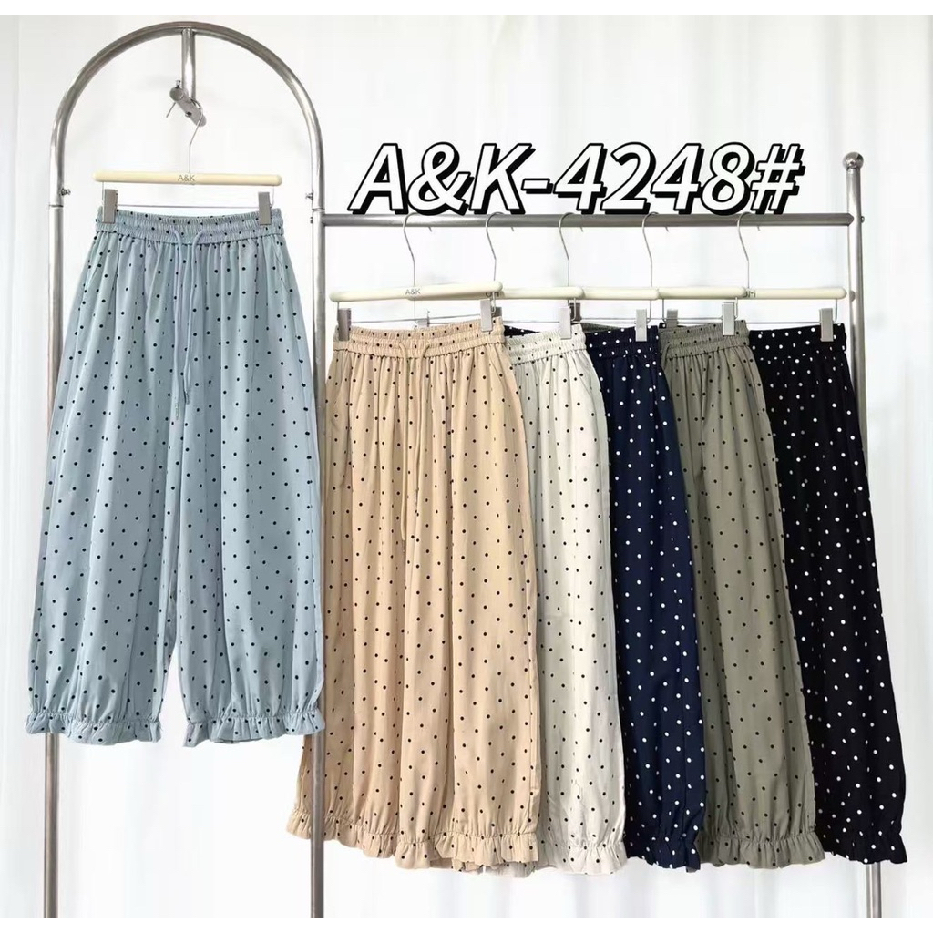 รหัส 4248กางเกงขายาวทรงจินนี่ขาระบายลายจุดป้ายA&K