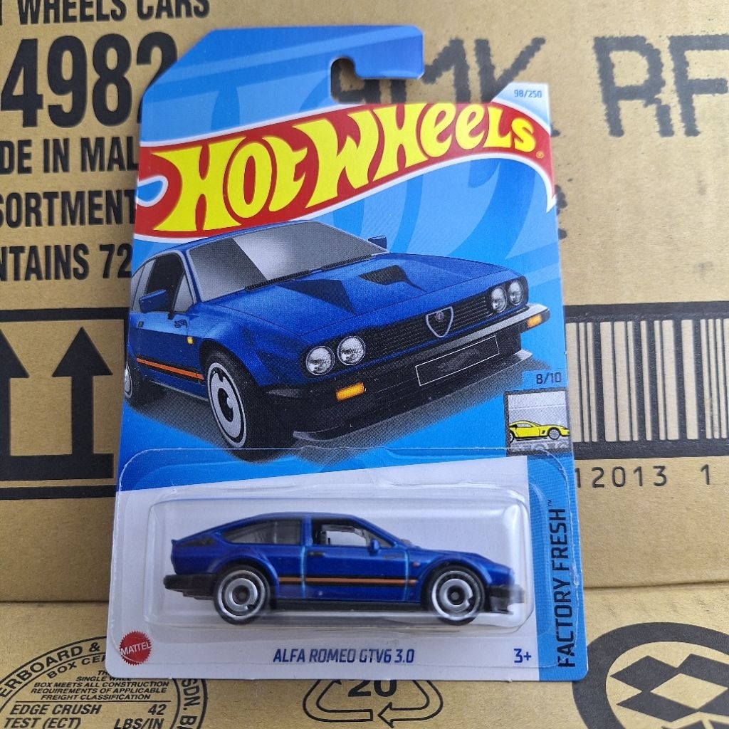 รถเหล็ก Hotwheels ALFA ROMEO GTV6 3.0 98/250 (kg35)