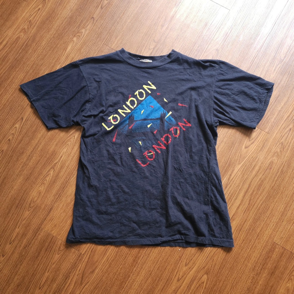 Vintage London Bridge T Shirt มือสอง​ สภาพ​ดี​