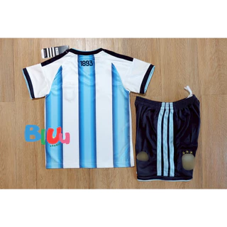 ชุดบอลเด็ก(เสื้อ+กางเกง) ทีมชาติ oาเจuติu่า 2 สี "Uอaโลก 2026" (3A) พร้อมเบอร์ชื่อนักเตะ