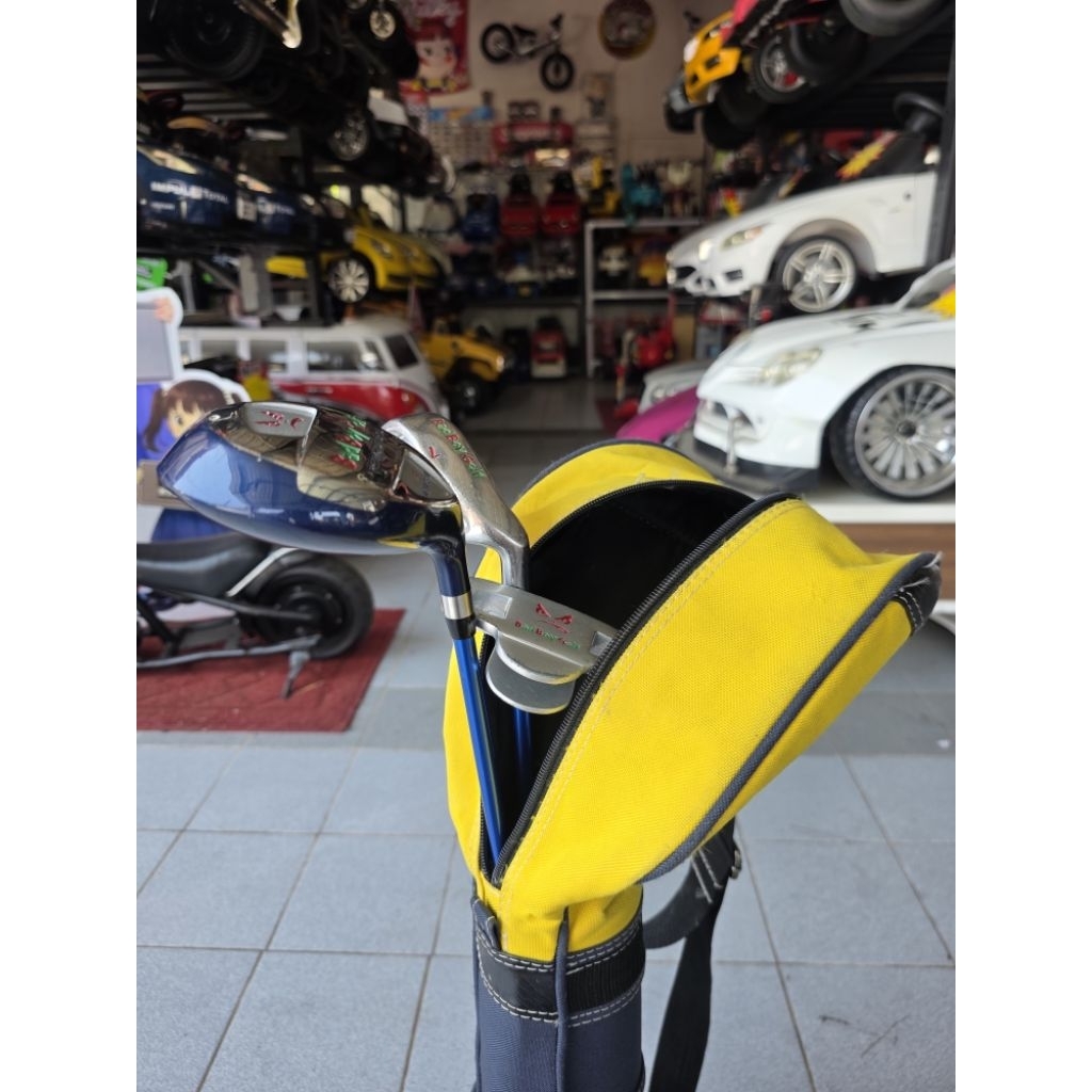 ไม้กอล์ฟเด็ก BAD BOY GOLF พร้อมถุง มือสองตู้ญี่ปุ่น
