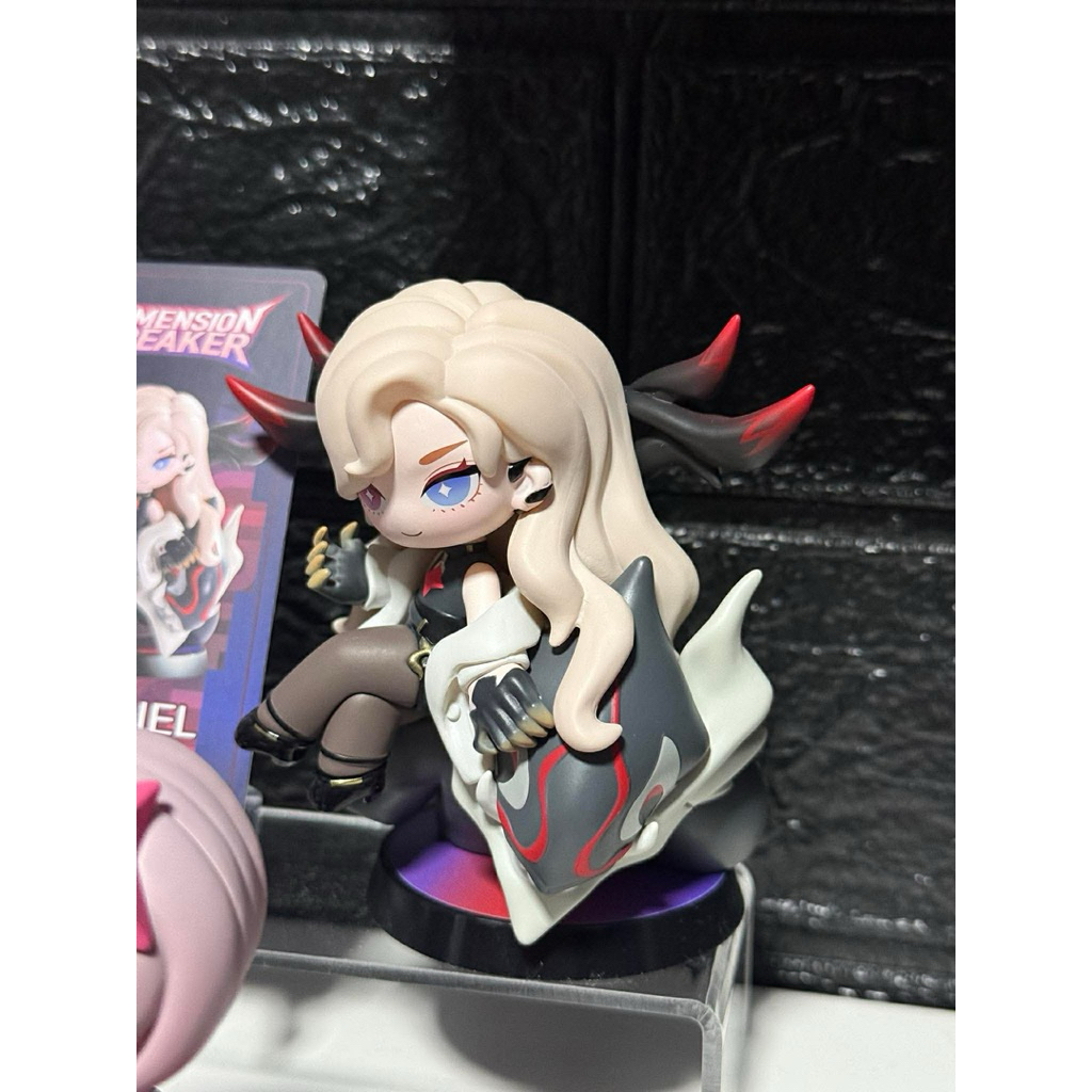 Figure ROV LAURIEL ของใหม่