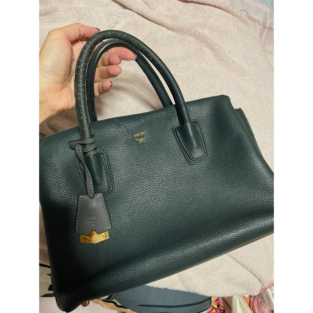 MCM bag milla กระเป๋าถือ