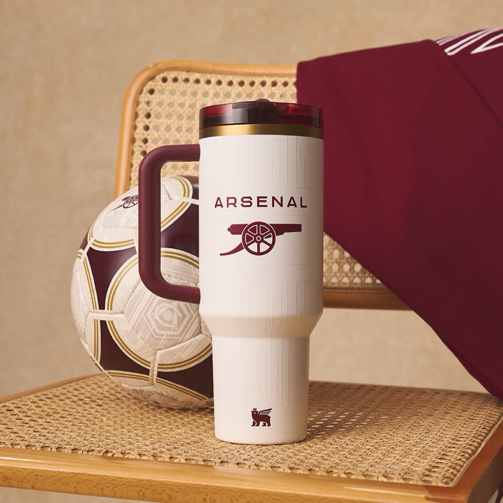 [Pre-order] กระบอกน้ำ Stanley x Arsenal Limited Edition จากเกาหลี🇰🇷 แก้วเก็บความเย็นสแตนลีย์ ลายอาร์