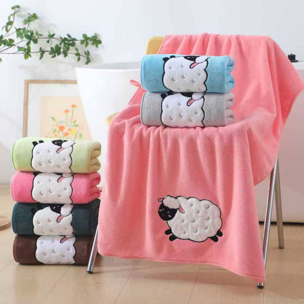 ผ้าขนหนู ผ้าเช็ดตัว ลายน้องแกะ ขนาด 70*140 cm สีพาสเทล ผ้านุ่ม ไม่บาดผิว ซับน้ำได้ดี พร้อมส่งจากไทย